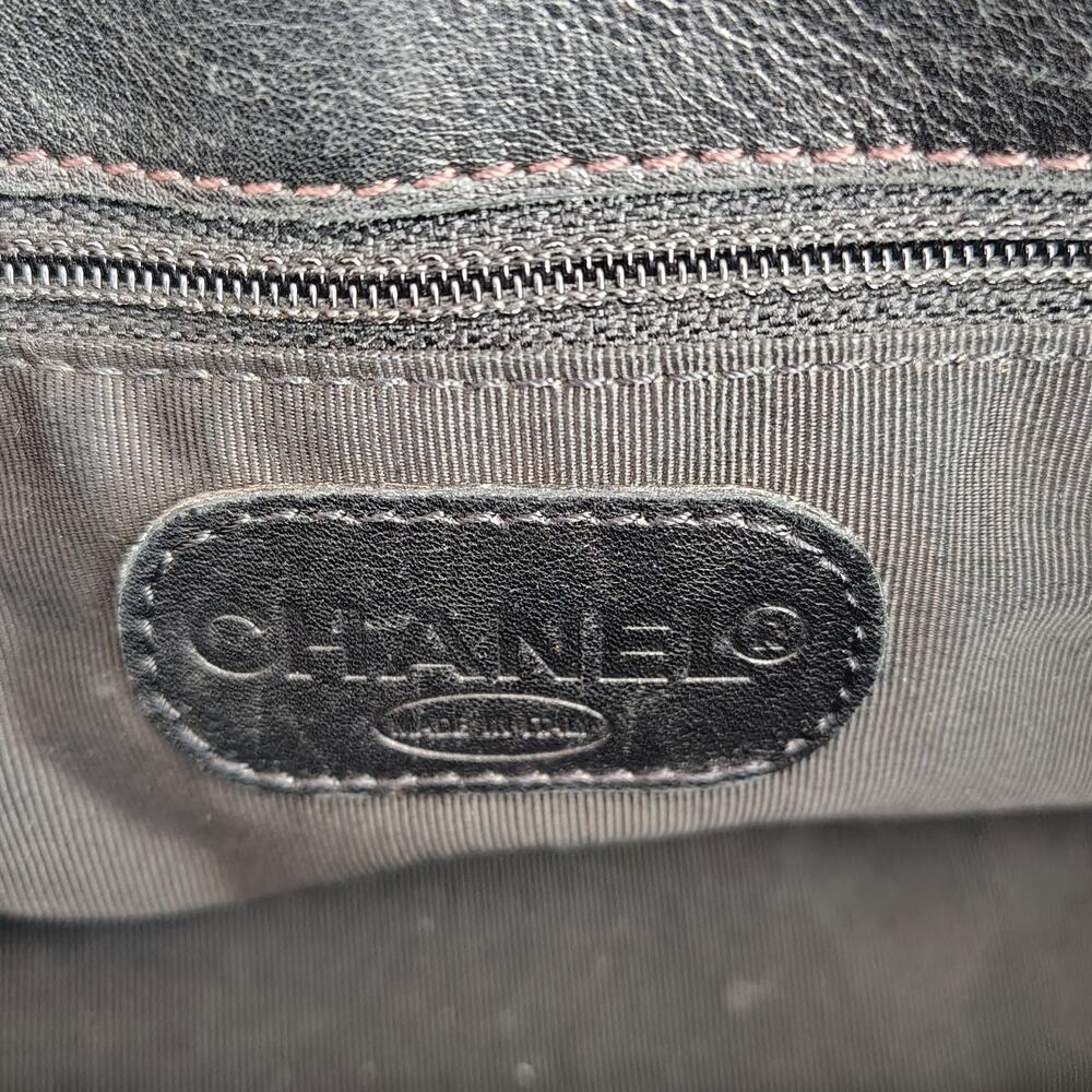 Chanel Vintage 1997 Dark Brown CC Turnlock Leather Tote Serial 5782846 - Picture 14 of 14